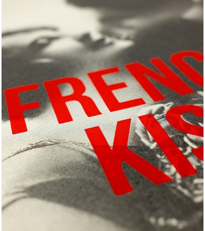 FRENCH KISS